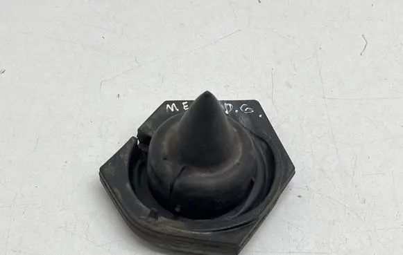 Renault Megane III Rear coil spring rubber mount 552400003R
