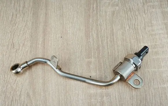 BMW 4 G22 G23 G24 G26 Exhaust gas pressure sensor 8579973 8570936
