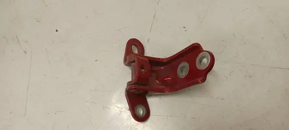 KIA Sportage Front door upper hinge 