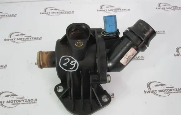 Audi A4 S4 B7 8E 8H Thermostat/thermostat housing 06B121111K