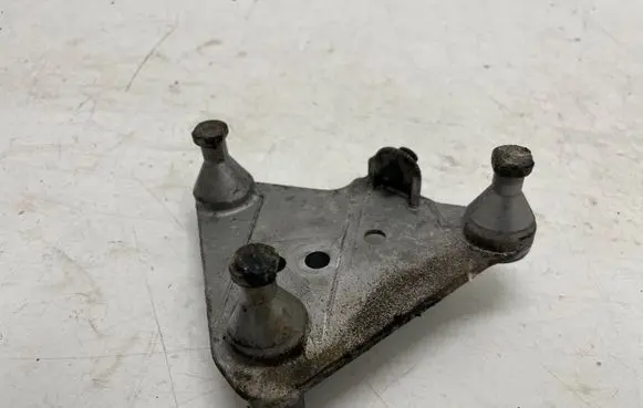 Mercedes-Benz C W204 ABS pump bracket A2044300010