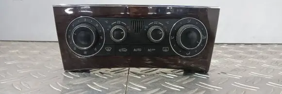 Mercedes-Benz C W203 Climate control unit A2038301785 9140010525 E018571