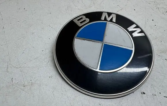 BMW 3 F30 F35 F31 Manufacturer badge logo/emblem 8219237