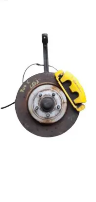 Chrysler 300 - 300C Front wheel hub spindle knuckle