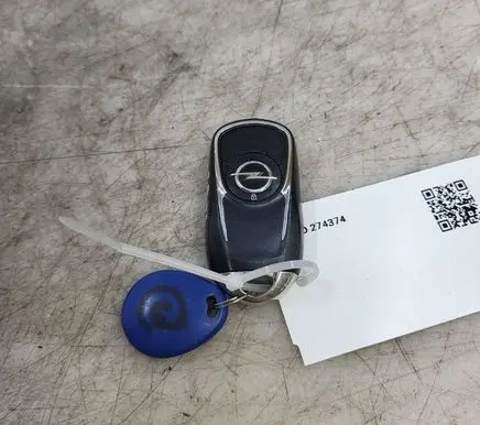 Opel Insignia B Ignition key/card