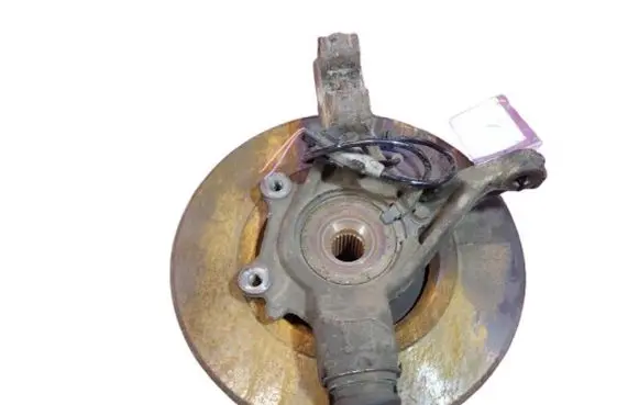 Peugeot 308 Front wheel hub spindle knuckle