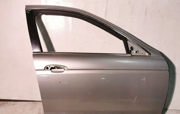 Jaguar S-Type Front door