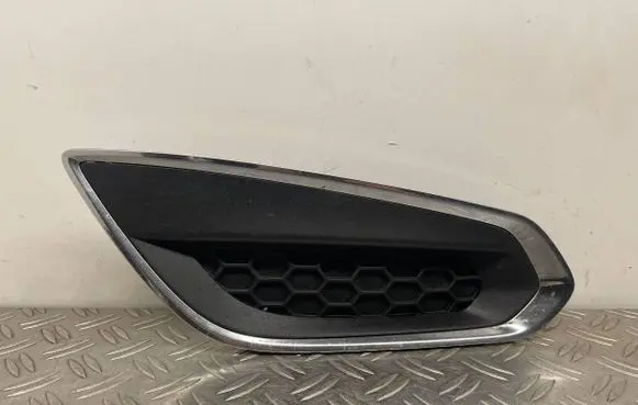 Volvo S60 Front bumper lower grill 31294134
