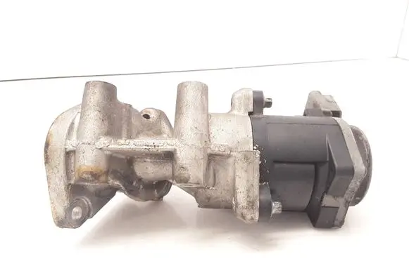 Peugeot 607 EGR valve 4R8Q9D475AC 4R8Q9D475