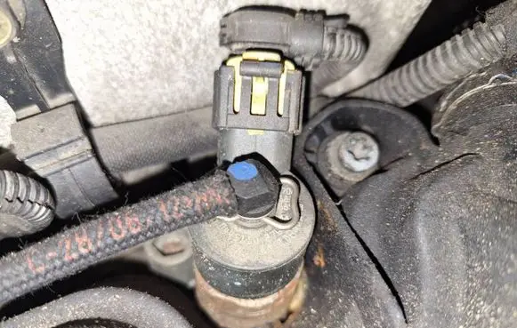 Fiat Croma Fuel injector 0445110276
