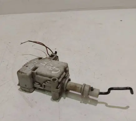 Volkswagen Golf IV Central locking motor 