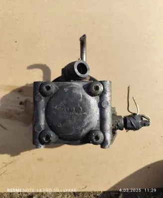 Ford Focus Power steering pump 2S413A696AA 7613955117 7611332128