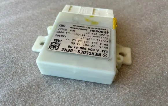 Mercedes-Benz C W204 Parking PDC control unit/module A2049004106 A1729011300 0263004511