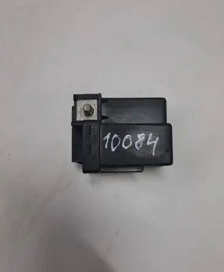 BMW 5 E39 Glow plug pre-heat relay 2246919