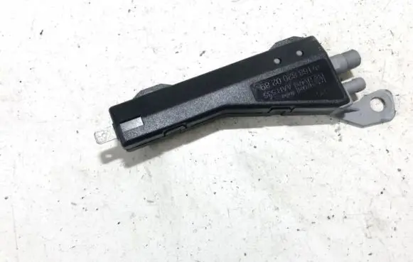 Mercedes-Benz A W168 Antenna control unit 1688200289