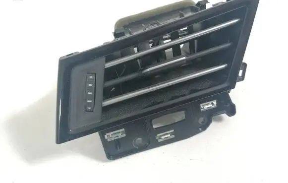 Volkswagen PASSAT B8 Dashboard side air vent grill/cover trim 3G1819701