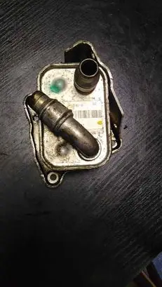 Engine oil radiator