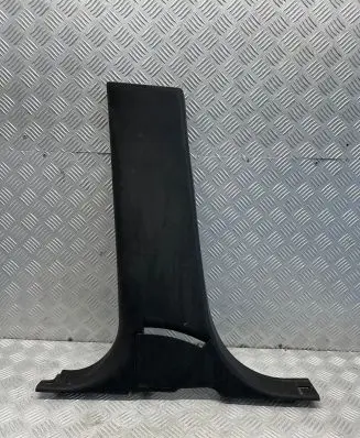 (B) pillar trim (bottom)