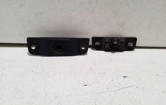Mercedes-Benz Vito Viano W447 Sliding door lock loop/hook striker A6397580427 A6397661100