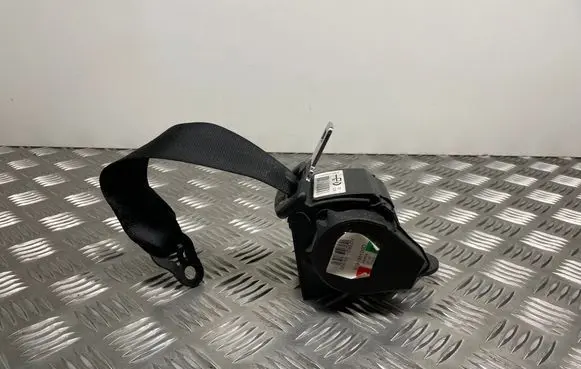 BMW 4 F36 Gran coupe Rear seatbelt 7243309