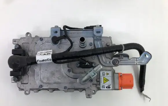 Ford Maverick Voltage converter inverter 