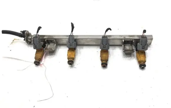 Fuel main line pipe