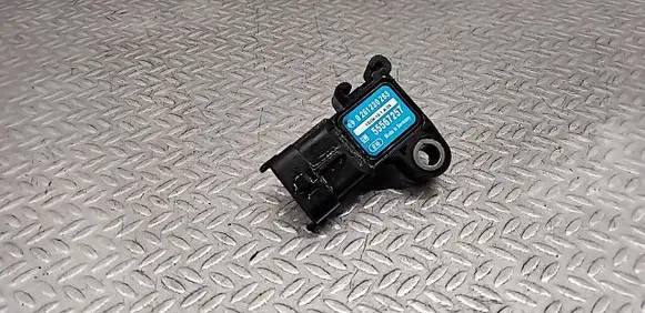 Opel Meriva B Air pressure sensor 0261230263 55567257