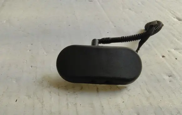 Audi A3 S3 8P Windshield washer spray nozzle 8P0955988