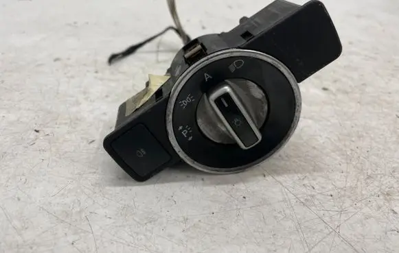 Mercedes-Benz C W204 Light switch A212905600