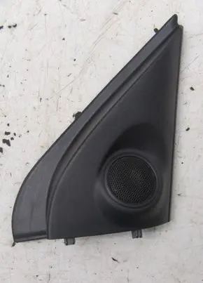Mitsubishi Outlander Front door speaker cover trim 7221B588