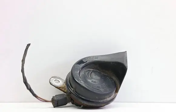 BMW 5 E39 Horn signal 703881157