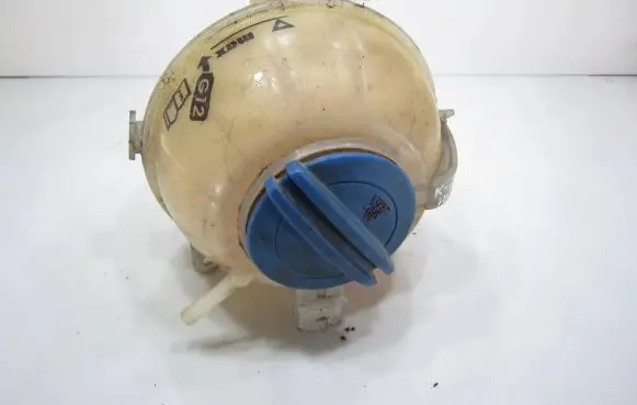 Volkswagen Polo V 6R Coolant expansion tank/reservoir 6Q0121407B