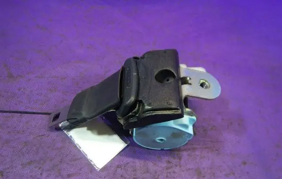 Opel Signum Front seatbelt