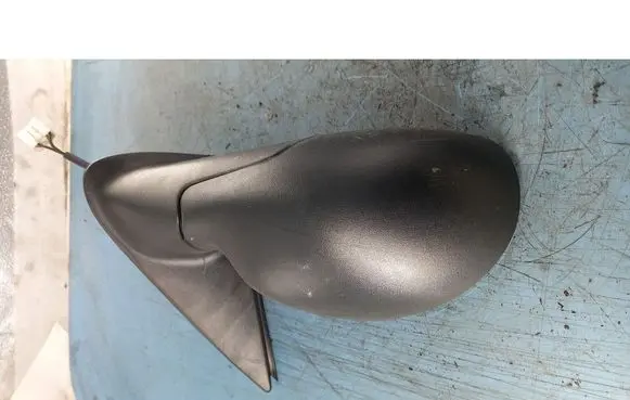 Chevrolet PT Cruiser Front door electric wing mirror