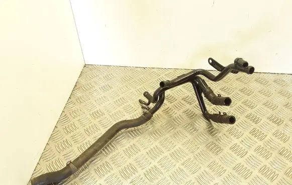 Volkswagen Tiguan Engine coolant pipe/hose 04L121064AE
