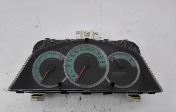Toyota Corolla Verso AR10 Speedometer (instrument cluster) 838000F090 MB2574303100