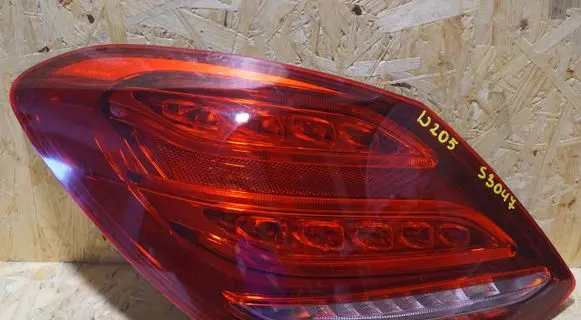 Mercedes-Benz C W205 Rear/tail lights A2059061357