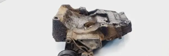 Volkswagen PASSAT B5 A/C compressor mount bracket 038260885B