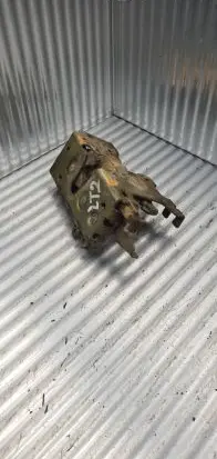 Volkswagen II LT Front door lock A901720 1335