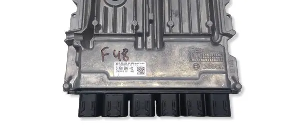 BMW X1 F48 F49 Engine control unit/module 0281039026