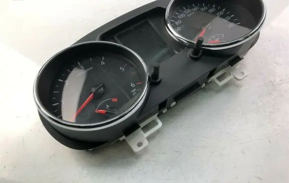 Nissan Qashqai+2 Speedometer (instrument cluster) 24810BR40C K3779
