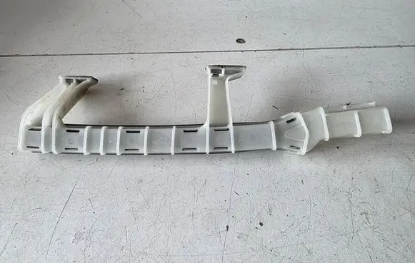 Opel Grandland X Front door windshield rail 