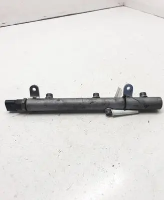 Mercedes-Benz E W211 Fuel main line pipe A6420700695 0603600690