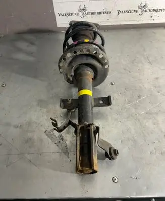 Renault Captur Front shock absorber/damper 543020638R 030910001D