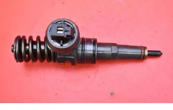 Fuel injector
