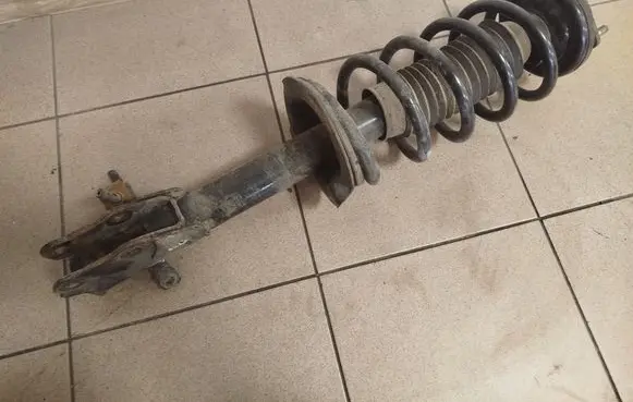 Mazda CX-7 Front shock absorber with coil spring 2A22868B