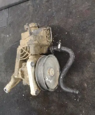 Mercedes-Benz Sprinter W906 Power steering pump