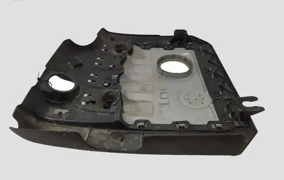 Volkswagen PASSAT B6 Engine cover (trim) 03G103925