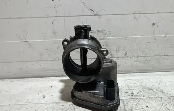 BMW 3 E92 E93 Throttle valve 7804373 91330667