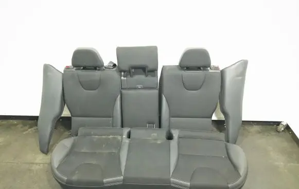 Volvo XC60 Second row seats 